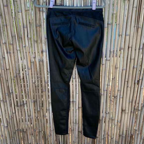 Blank NYC Women's Vegan Leather Black Leggings Size 26 - Picture 4 of 7
